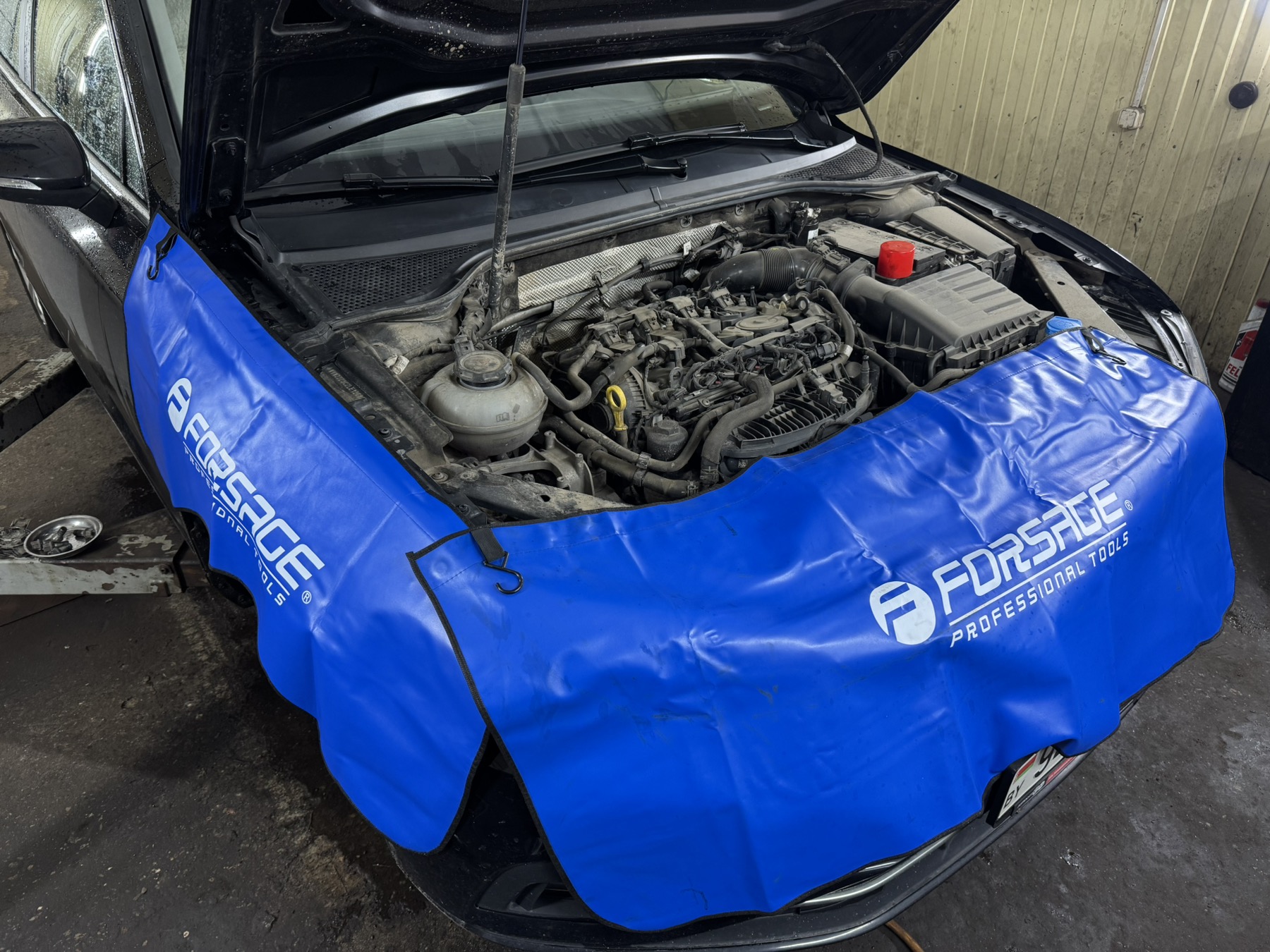 Volkswagen Passat B8 2020 2.0 TSI — фото 8